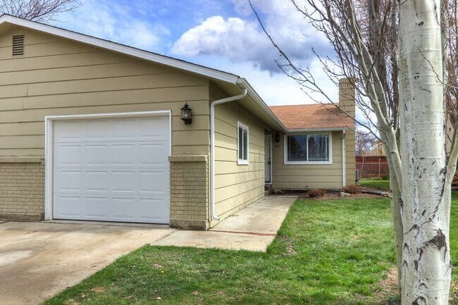 Foto del edificio - Ensign Ave Duplex