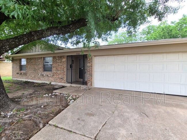 Building Photo - 7226 Harold Walker Dr