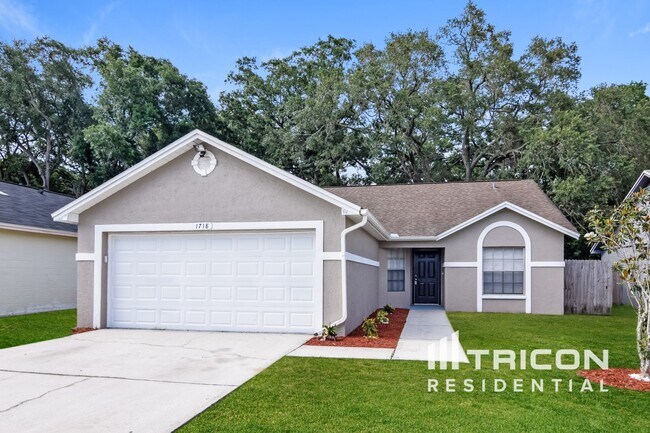 Foto del edificio - 1718 Brandon Trace Ave