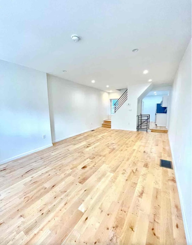 Photo - 2457 Gaul St House