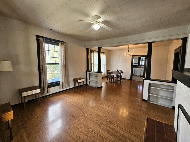 Photo - 1909 Bennett Ave House