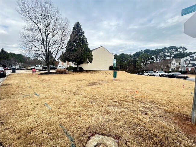 Building Photo - 2651 Waverly Hills Dr