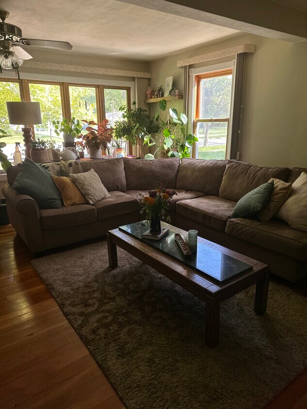 Foto del edificio - 4629 N River Park Blvd