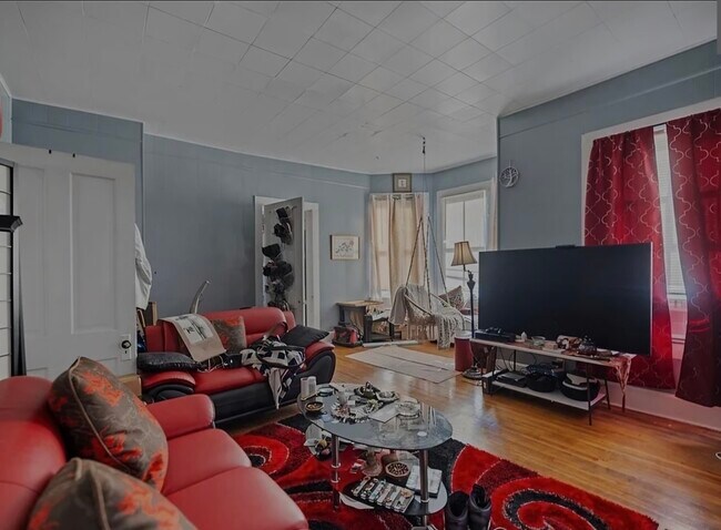 Foto del edificio - 367 Springmill St