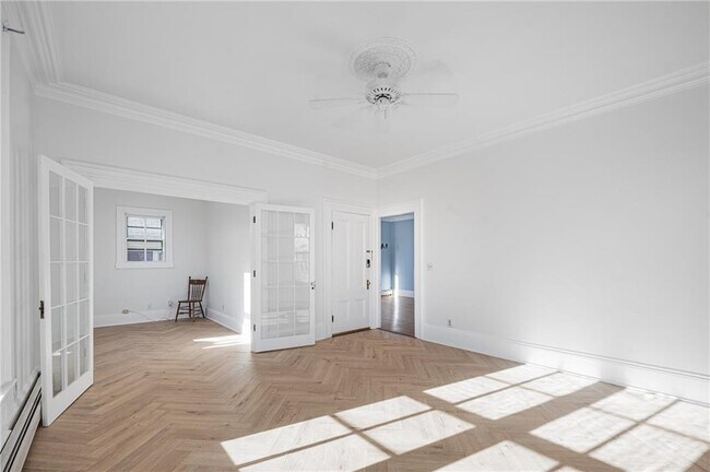 Foto del edificio - 89 Oak St