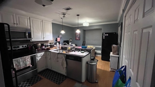 Building Photo - 305 Archer's Mead