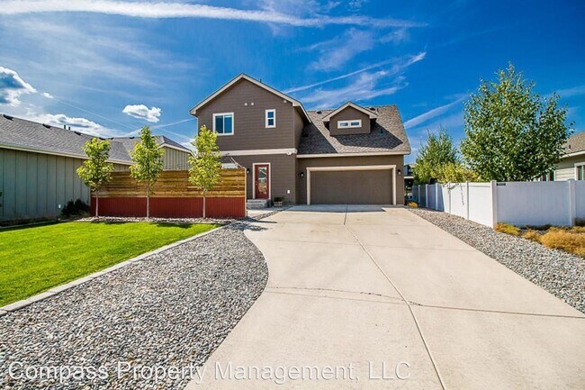 Building Photo - 3 br, 2.5 bath House - 6536 N Cornwall St