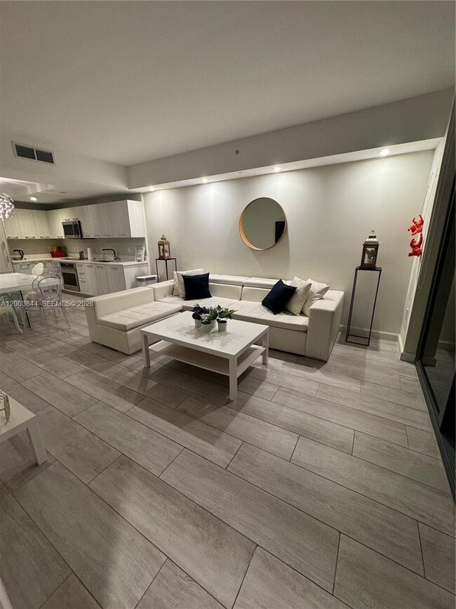 Foto del edificio - 55 SW 9th St