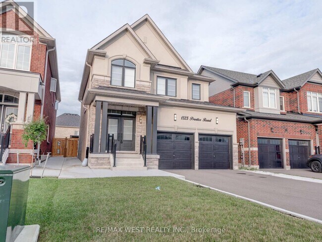 Photo du bâtiment - 1525 Prentice Rd