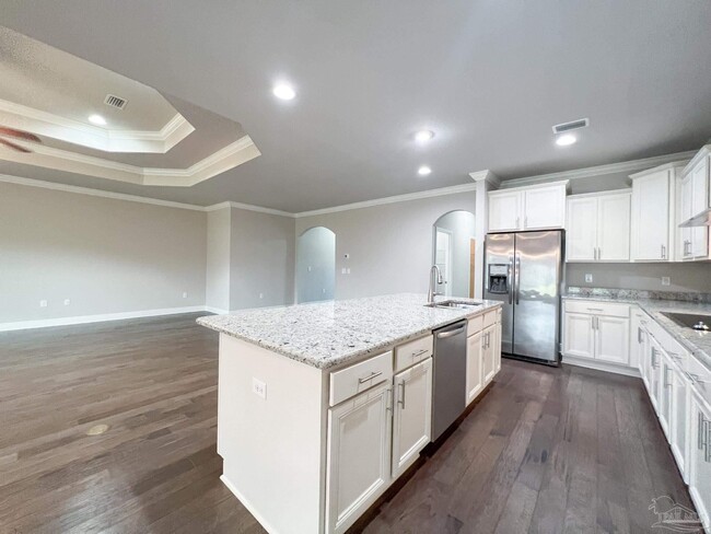 Building Photo - 9379 Pebble Stone Dr