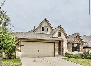 Building Photo - 2712 Santa Domingo Dr