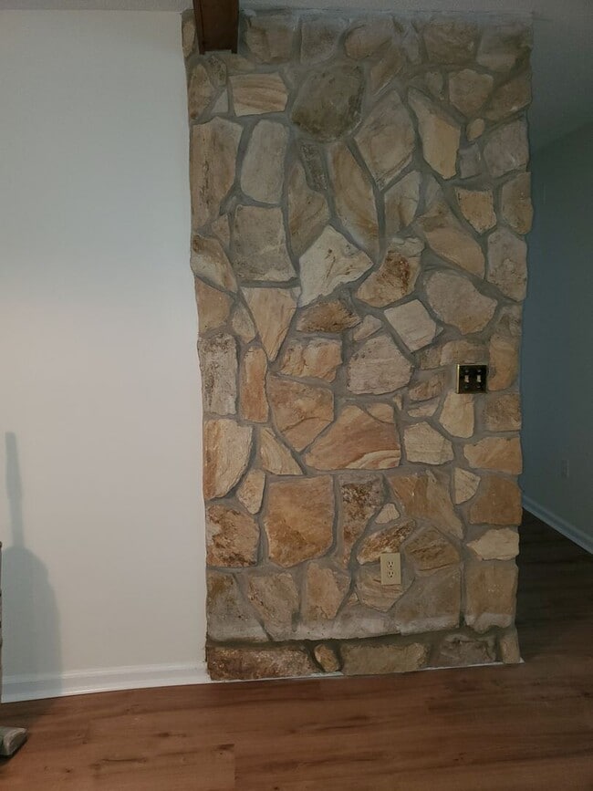 Foto del edificio - 4591 Garwood Dr