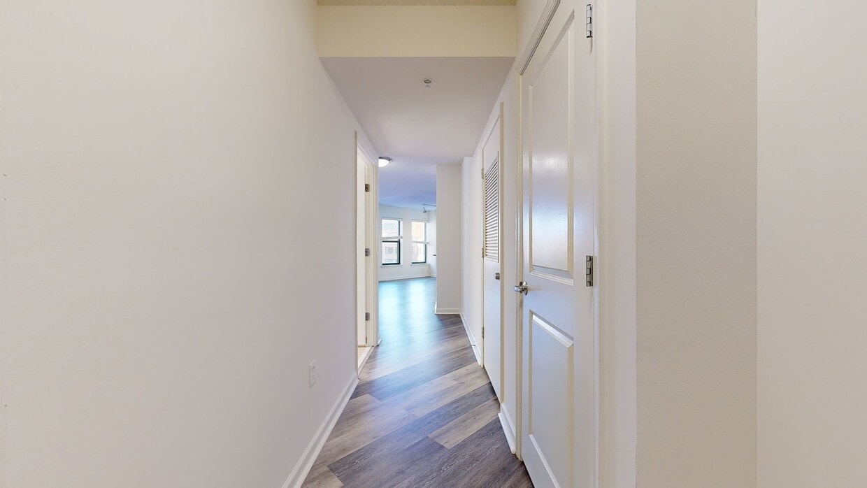 Photo - 1301 Thomas Circle Apartments
