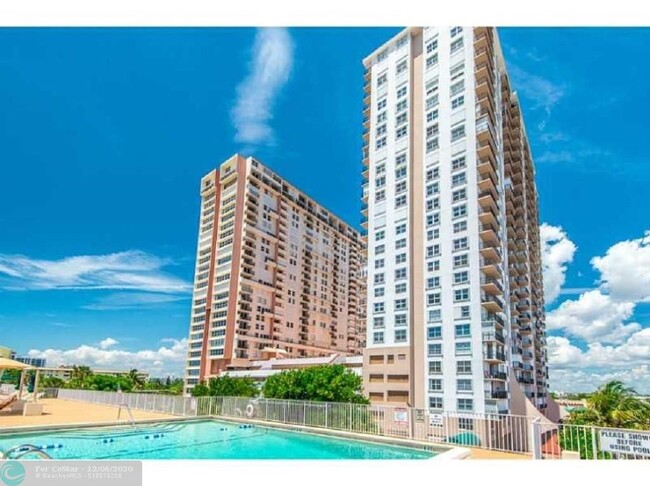 Foto del edificio - 111 Briny Ave