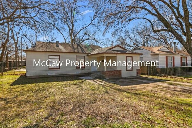 Building Photo - Adorable 3/1 Home in Dallas!