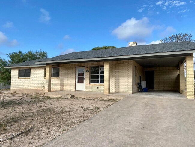 Foto del edificio - 114 Rhonda Dr