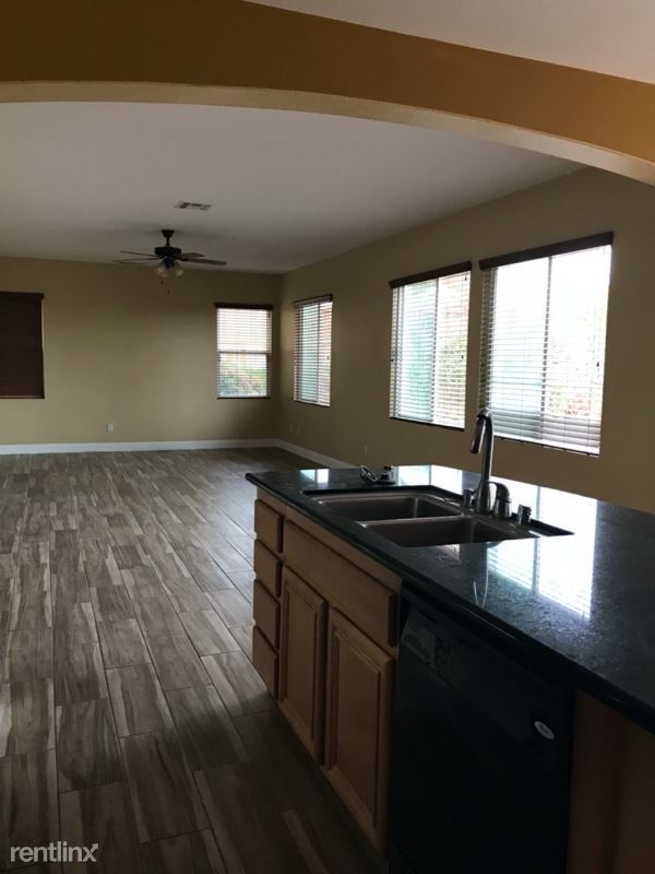 Building Photo - 4 br, 3 bath House - 3432 Pleasant Vale Dr