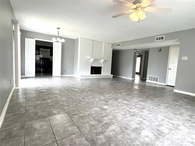 Foto del edificio - 6008 Frontier Ln