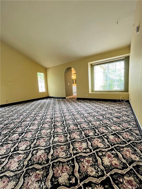 Foto del edificio - 24112 Country View Dr