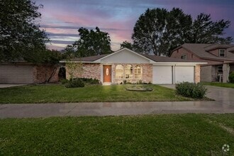 Building Photo - 3247 Bolton Gardens Dr