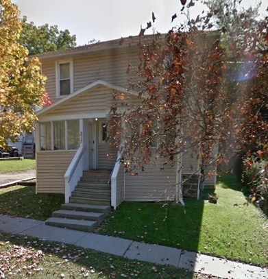 Building Photo - 315 Hillview Pl