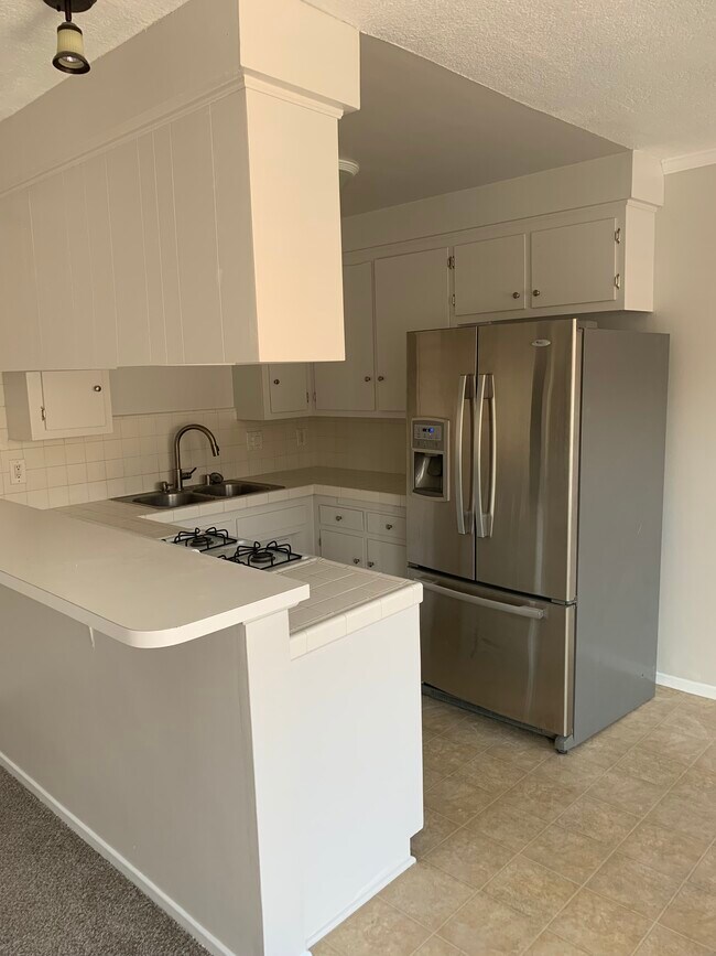 Foto del edificio - 4337 W 136th St