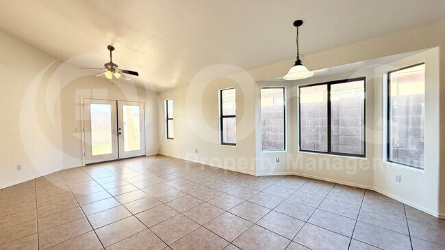 Building Photo - 2218 S 114th Ln