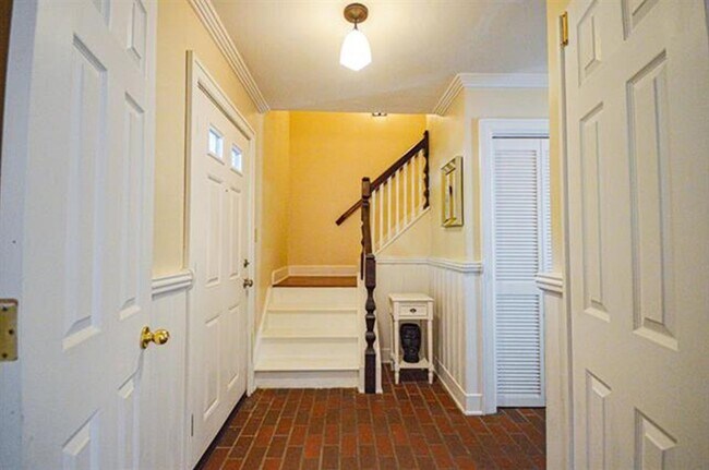 Foto del edificio - 980 Marys Dr