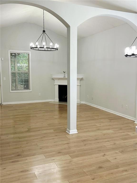 Building Photo - 6834 White Walnut Way