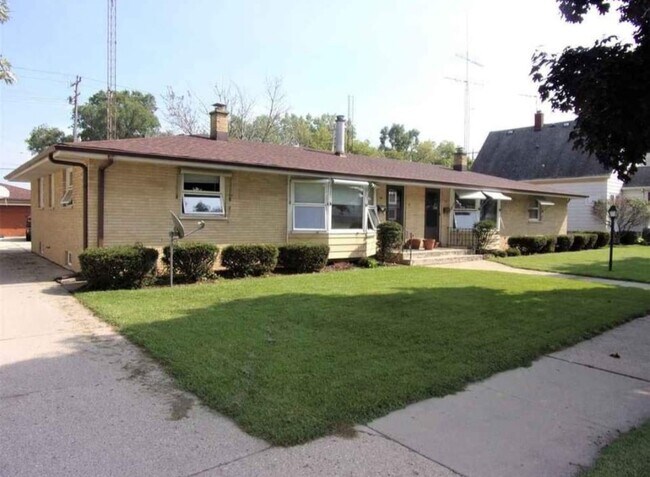 Foto del edificio - 3117 14th Ave