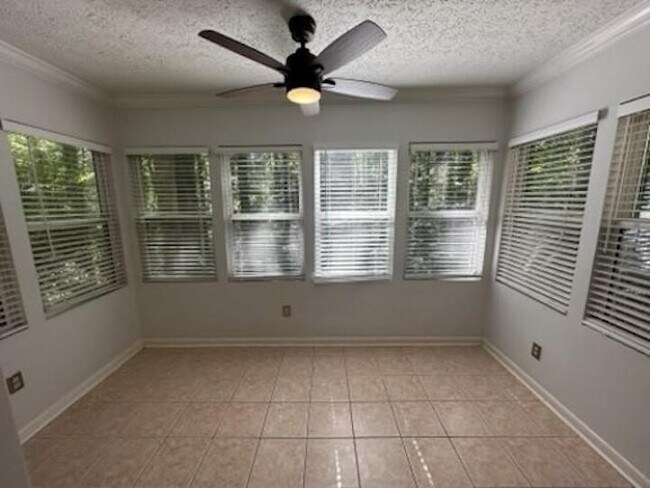 Foto del edificio - 5143 Roswell Rd