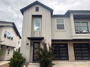 Building Photo - 12001 Vista Parke Dr