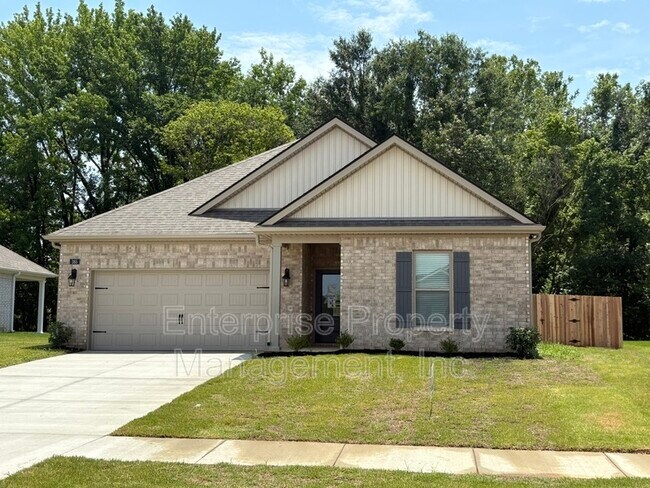 Building Photo - 385 Windemere Lp
