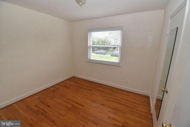 Foto del edificio - 6627 32nd St N