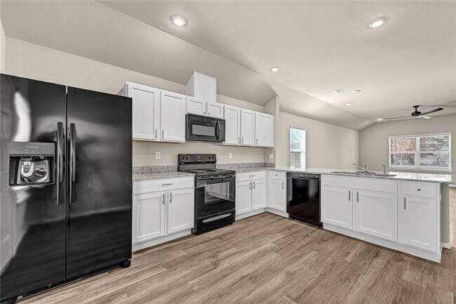 Foto del edificio - 990 Morningside Dr