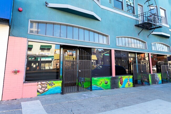 Building Photo - 209 International Blvd