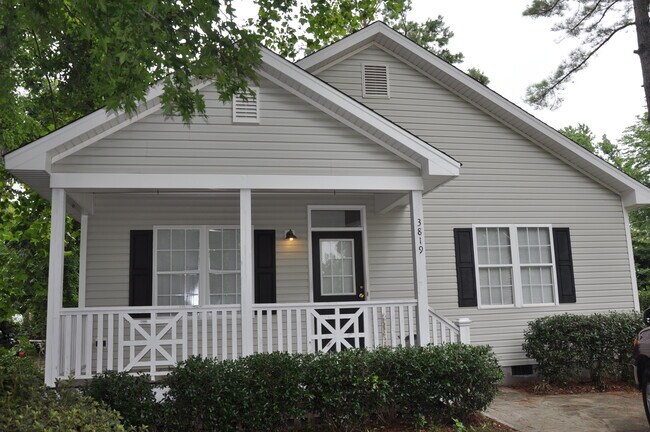 Building Photo - 3819 Garden Ave