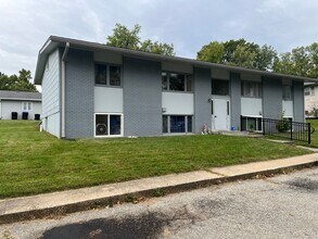 Building Photo - 4743 SW 30th St