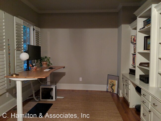 Building Photo - 3 br, 2.5 bath House - 68 Charter Oak Dr