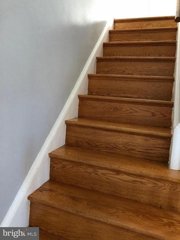 Building Photo - 3710 3rd St S