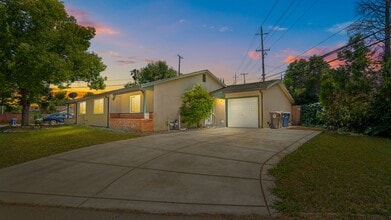 Building Photo - 10498 Mills Tower Dr