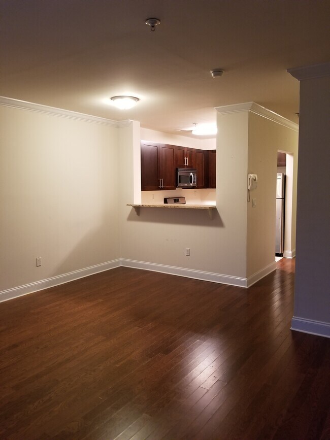 Living Room, Kitchen - 130 Post Ave