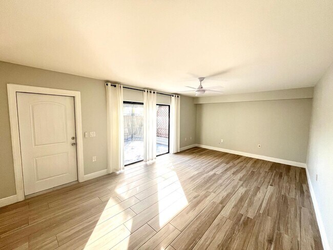Foto del edificio - 5815 58th Way