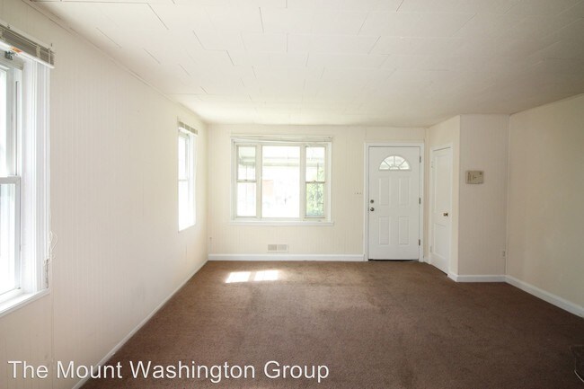 Building Photo - 8012 Kavanagh Rd