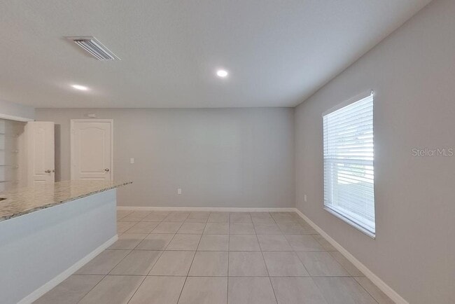 Foto del edificio - 8460 Indian Laurel Ln