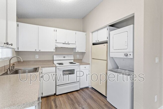 Photo - 19757 SW 68th Ave House