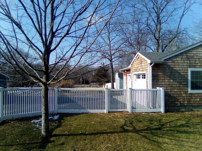 Fenced Rear Yard - - 18 Union Ave