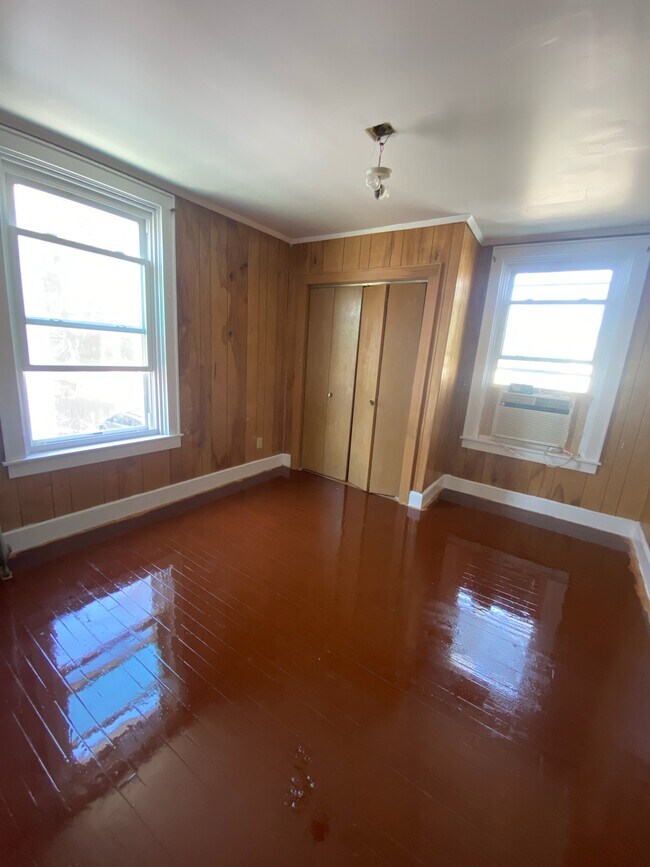 BR1 - 85 Bank St