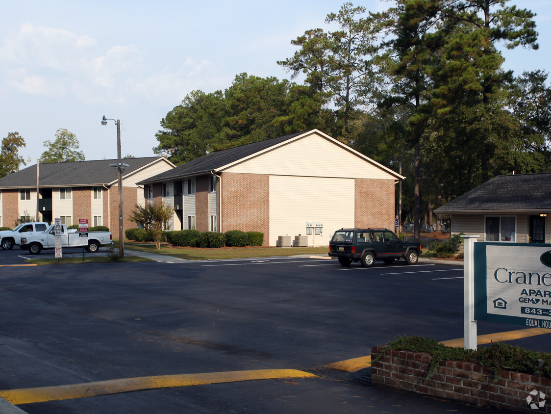 Primary Photo - Crane Creek Apartments