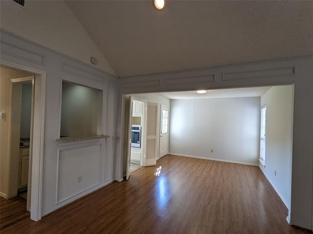 Foto del edificio - 3905 St Christopher Ln